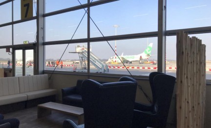 Tijdelijke vertrekhal Rotterdam Airport