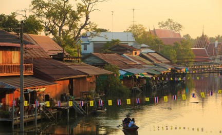 Samut Songkhram-Amphawa Floating Market 