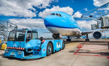 Foto (c) KLM KLM pushback