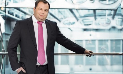 lot, sebastian mikosz, ceo