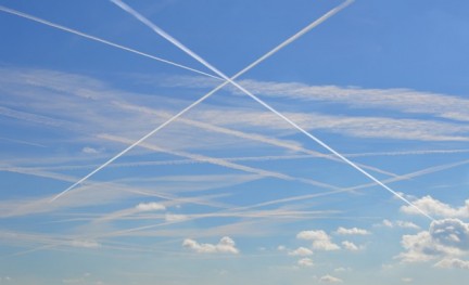 vliegtuigstrepen, contrails