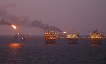 olieplatform, olieprijs, kerosine, brandstofprijs, luchtvaart