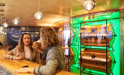 KLM non-schengen Crown Lounge