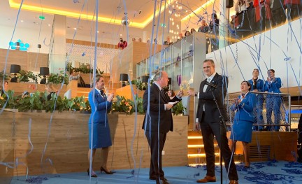 KLM non-schengen Crown Lounge