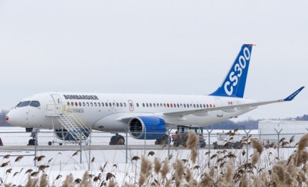 bombardier, testvlucht, cs300