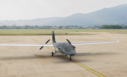 Electron(c)Electron-Aviation-1200