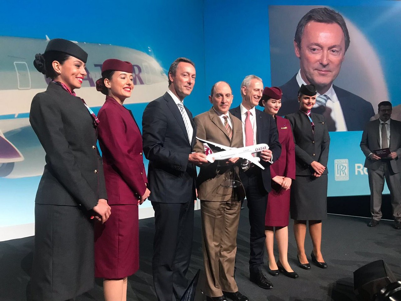 Qatar Airways Airbus A350-1000 ontvangst