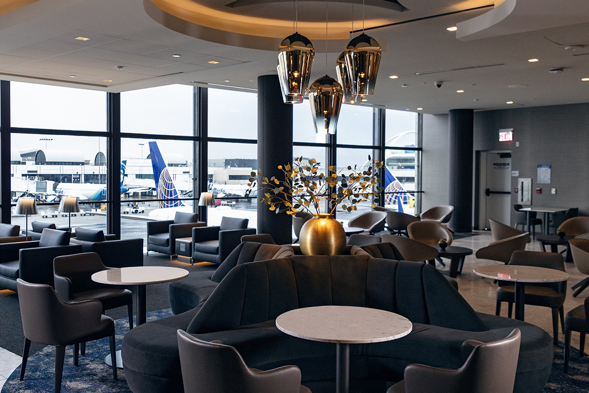 United Polaris Lounge LAX