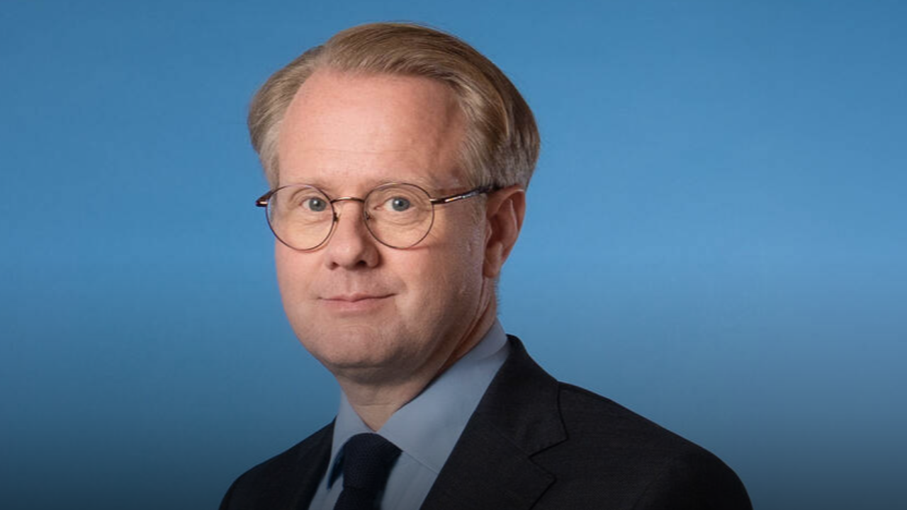 Minister hard voor KLM en Schiphol: ‘Hebben imagoschade geleden’