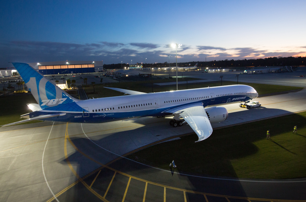 Boeing 787-10 Dreamliner